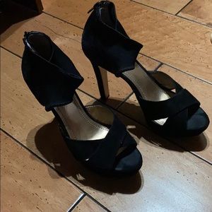 BCBG Generation suede women’s high heel